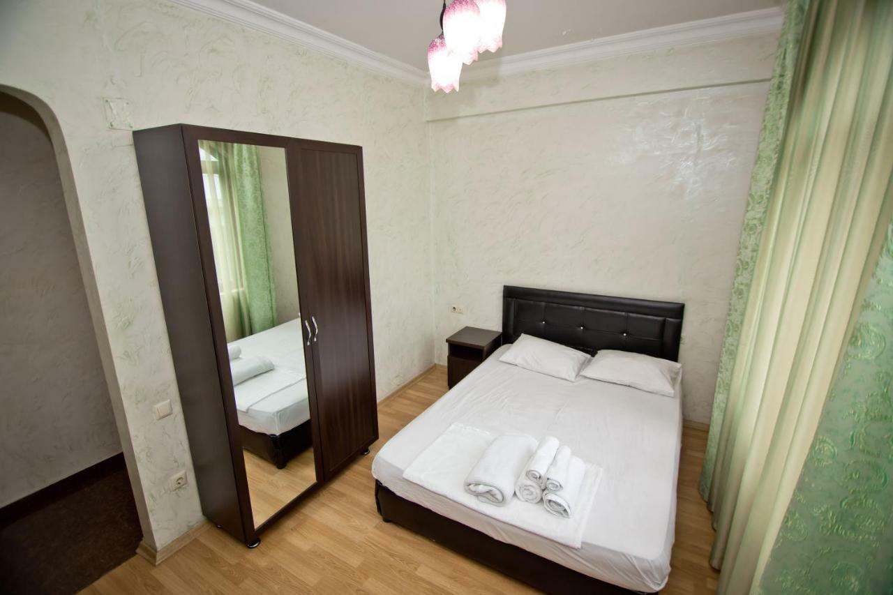 Vizit Hotel Batumi Kültér fotó