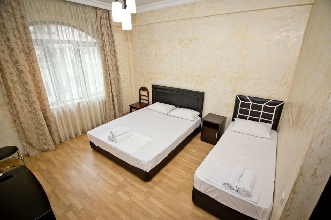 Vizit Hotel Batumi Kültér fotó
